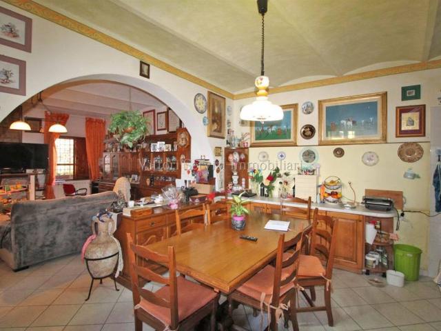 Villa Indipendente in vendita a Torrita, Toscana