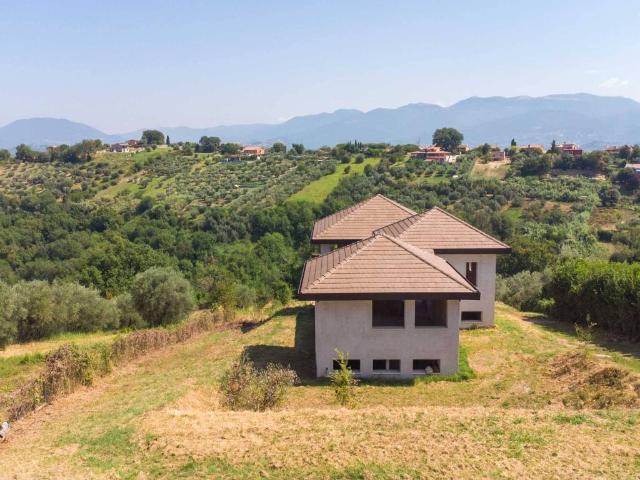 Villa Indipendente in vendita a Roma Capitale, Lazio