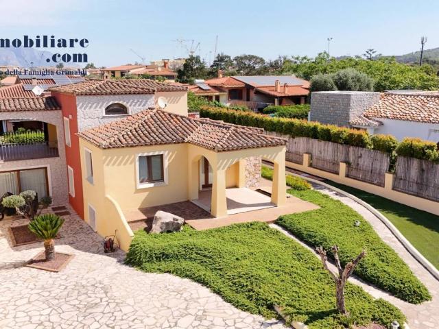 Villa Indipendente in vendita a Arbatassa/Arbatax, Tortolì