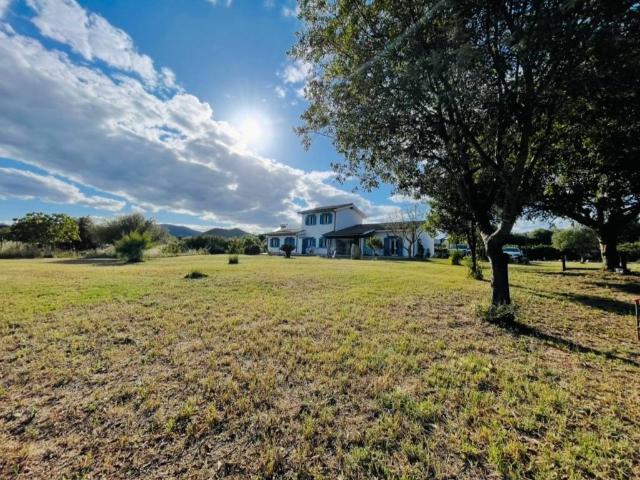 Villa Indipendente in vendita a Tortolì, Sardigna/Sardegna