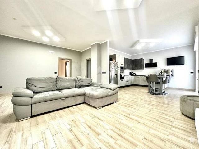 Villa Indipendente in vendita a Piemonte, Alessandria