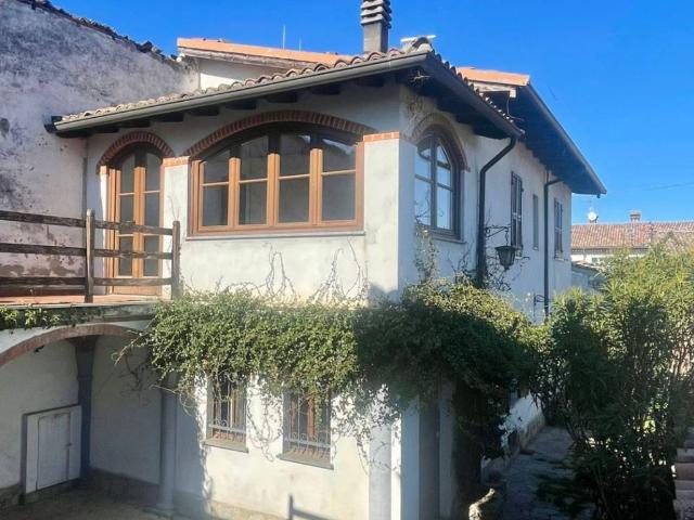Villa Indipendente in vendita a Piemonte, Alessandria