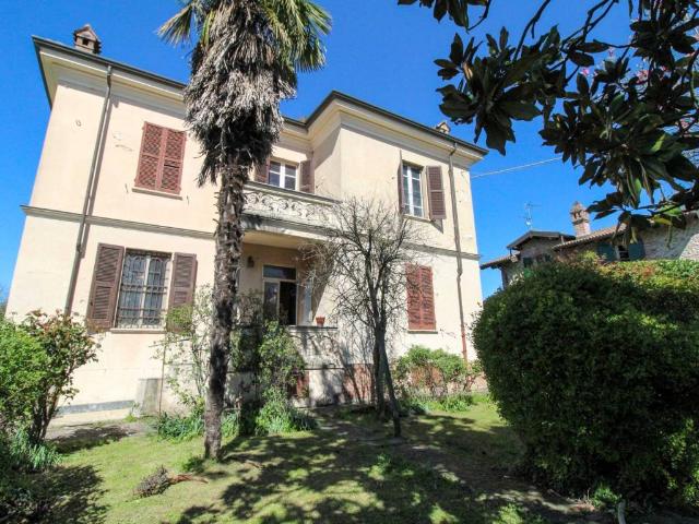 Villa Indipendente in vendita a Piemonte, Alessandria