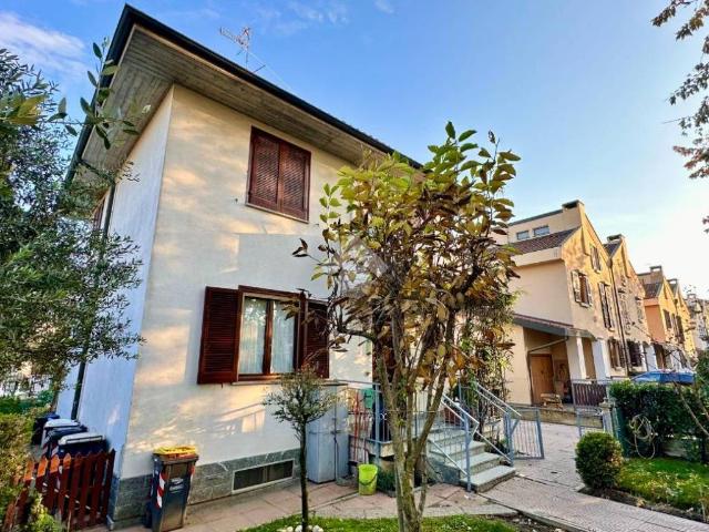 Villa Indipendente in vendita a Piemonte, Alessandria