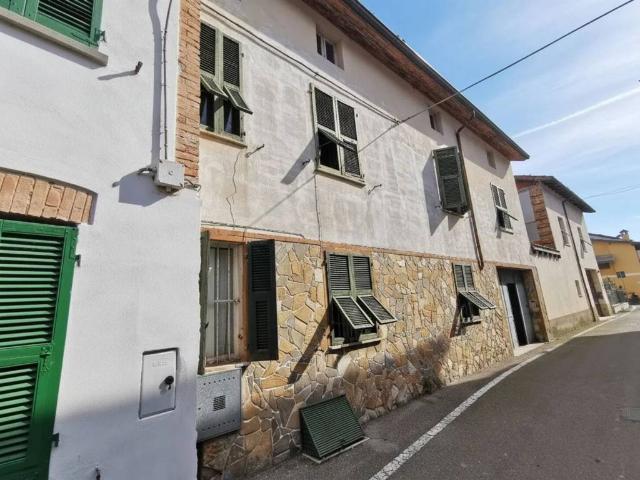Villa Indipendente in vendita a Piemonte, Alessandria