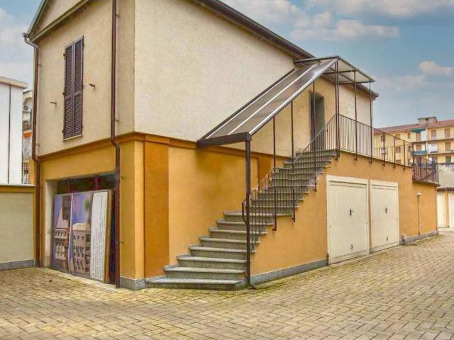 Villa Indipendente in vendita a Piemonte, Alessandria