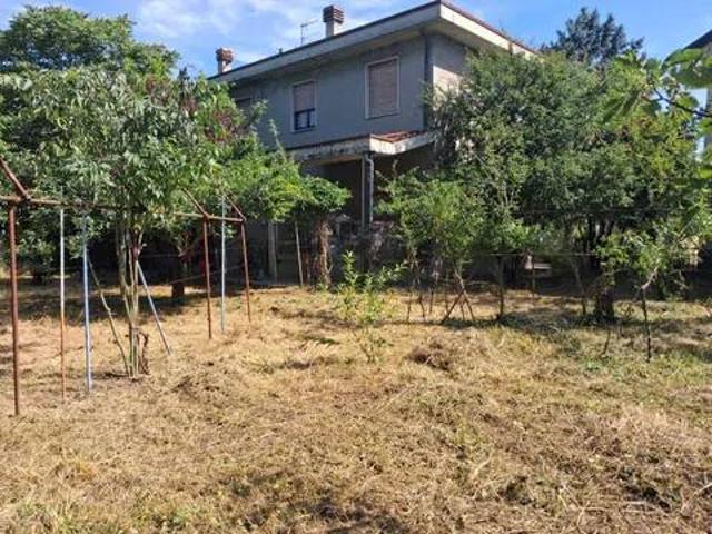 Villa Indipendente in vendita a Piemonte, Alessandria