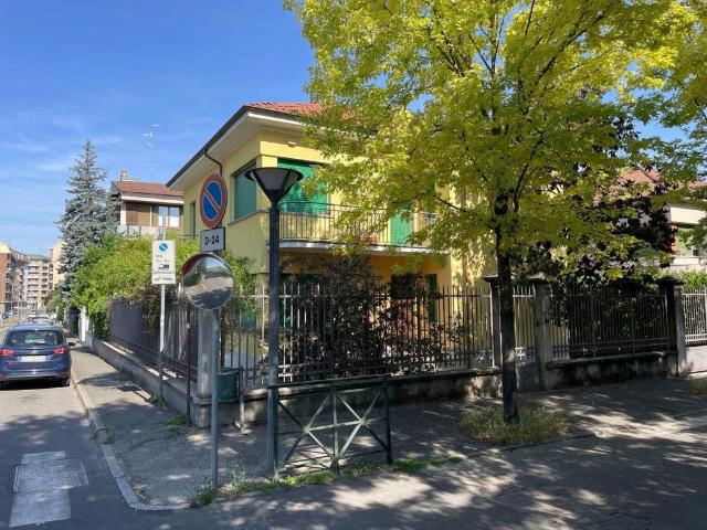 Villa Indipendente in vendita a Piemonte, Alessandria
