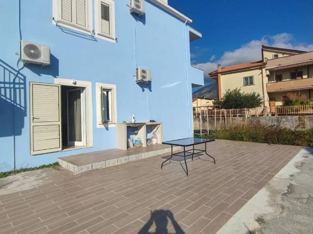 Villa Indipendente in vendita a Calabria, Cosenza