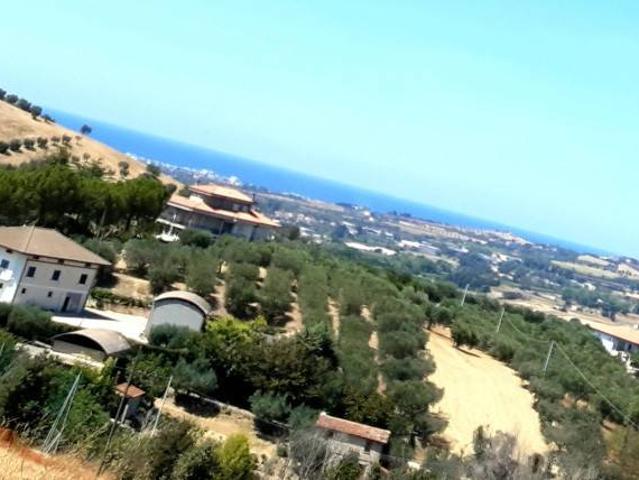 Villa Indipendente in vendita a Unione dei Comuni della Val Vibrata, Tortoreto