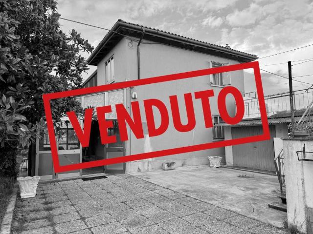 Villa Indipendente in vendita a Torviscosa, Friuli-Venezia Giulia