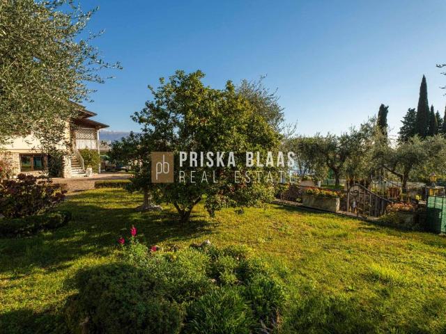 Villa Indipendente in vendita a Comunità Montana Parco Alto Garda bresciano, Toscolano Maderno