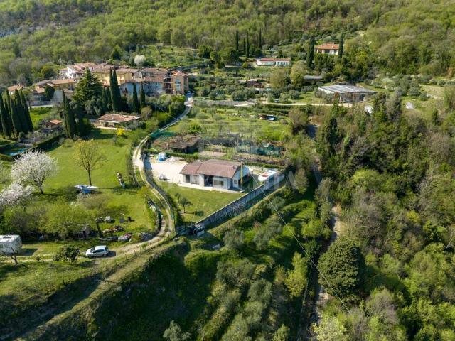 Villa Indipendente in vendita a Comunità Montana Parco Alto Garda bresciano, Toscolano Maderno