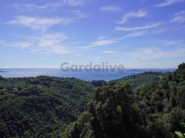 Villa Indipendente in vendita a Comunità Montana Parco Alto Garda bresciano, Toscolano Maderno
