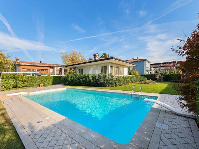 Villa Indipendente in vendita a Comunità Montana Parco Alto Garda bresciano, Toscolano Maderno