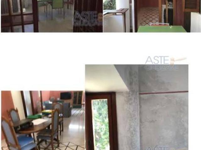 Villa Indipendente in vendita a Comunità Montana Parco Alto Garda bresciano, Toscolano Maderno