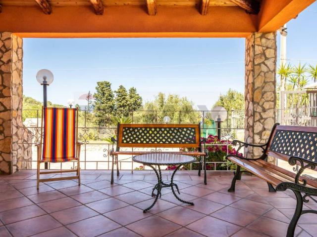 Villa Indipendente in vendita a Sant'Onofrio, Trabia