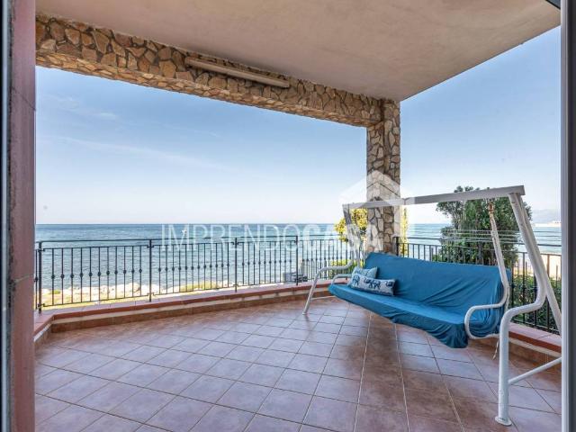 Villa Indipendente in vendita a San Nicola l'Arena, Trabia