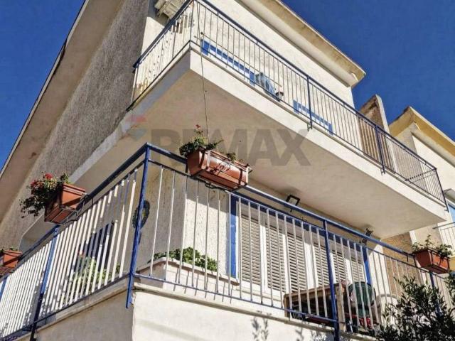 Villa Indipendente in vendita a San Nicola l'Arena, Trabia