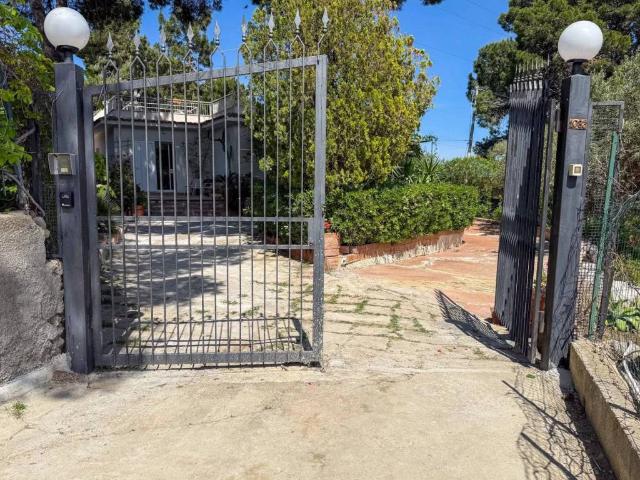 Villa Indipendente in vendita a San Nicola l'Arena, Trabia