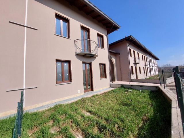Villa Indipendente in vendita a Lonate Ceppino, Lombardia