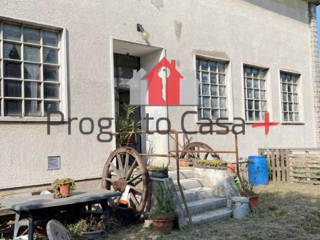 Villa Indipendente in vendita a Ceppine, Tradate