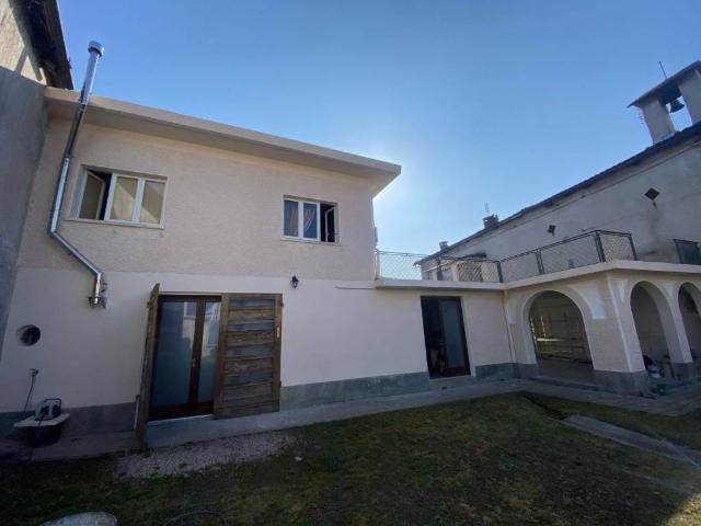 Villa Indipendente in vendita a San Bernardino, Piemonte