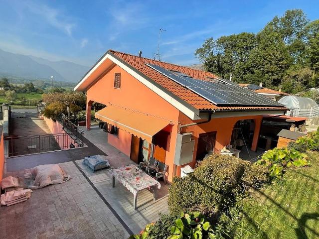 Villa Indipendente in vendita a San Bernardino, Piemonte