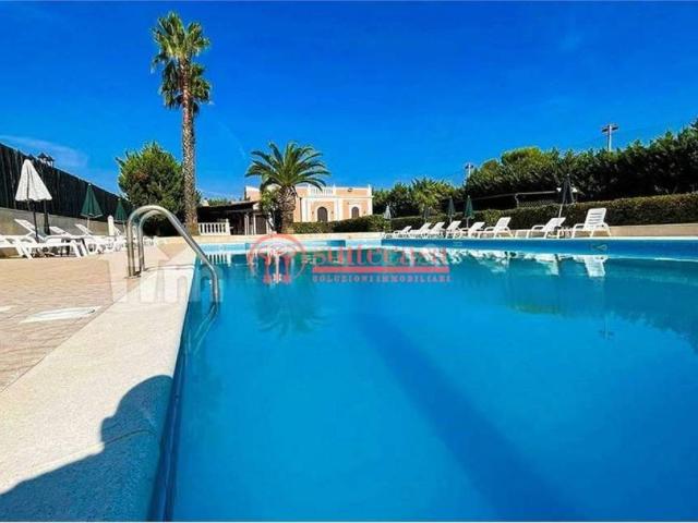Villa Indipendente in vendita a Puglia, Barletta-andria-trani