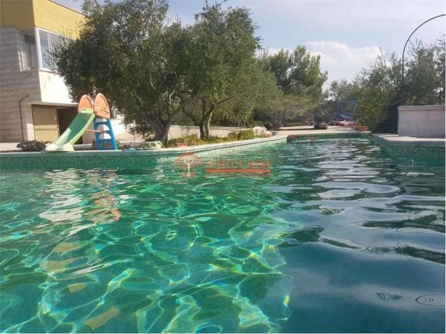 Villa Indipendente in vendita a Puglia, Barletta-andria-trani