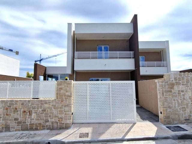 Villa Indipendente in vendita a Puglia, Barletta-andria-trani