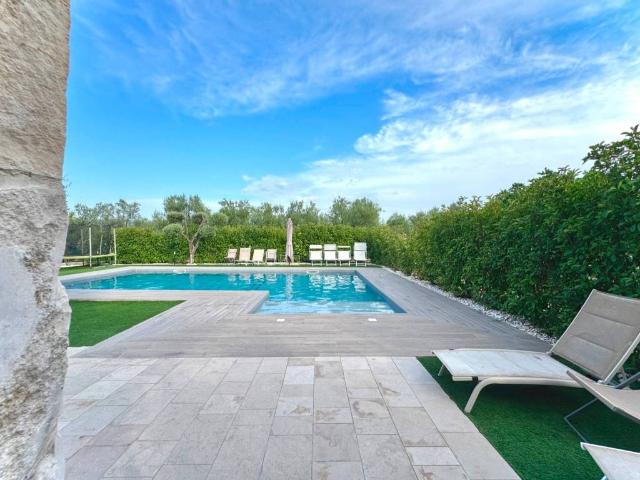 Villa Indipendente in vendita a Puglia, Barletta-andria-trani
