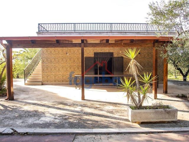 Villa Indipendente in vendita a Puglia, Barletta-andria-trani