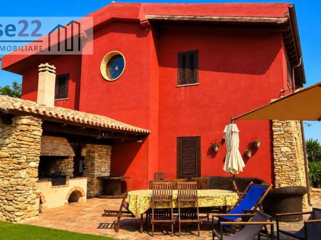 Villa Indipendente in vendita a Trapani, Sicilia