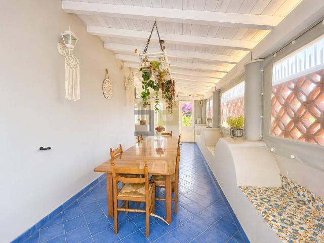 Villa Indipendente in vendita a Trappeto, Sicilia