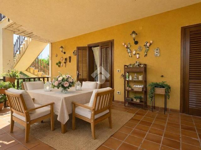 Villa Indipendente in vendita a Trappeto, Sicilia