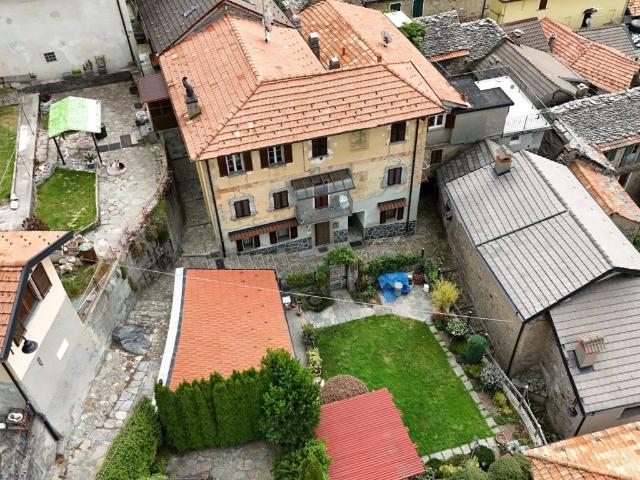 Villa Indipendente in vendita a Piemonte, Verbano-cusio-ossola