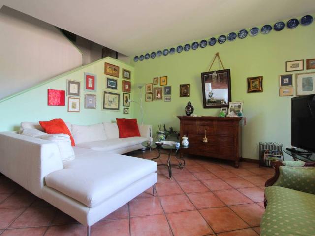 Villa Indipendente in vendita a Rotta, Travacò Siccomario