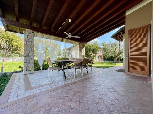 Villa Indipendente in vendita a Travagliato, Brescia