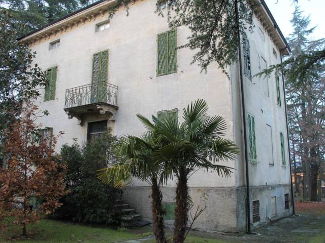 Villa Indipendente in vendita a Traversetolo, Reggio Emilia