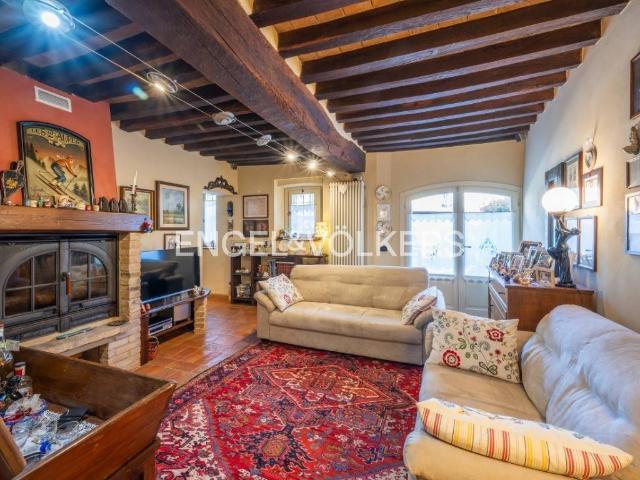 Villa Indipendente in vendita a Traversetolo, Reggio Emilia