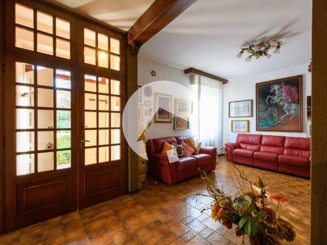 Villa Indipendente in vendita a Traversetolo, Reggio Emilia