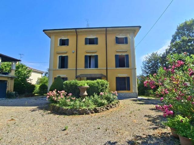 Villa Indipendente in vendita a Traversetolo, Reggio Emilia