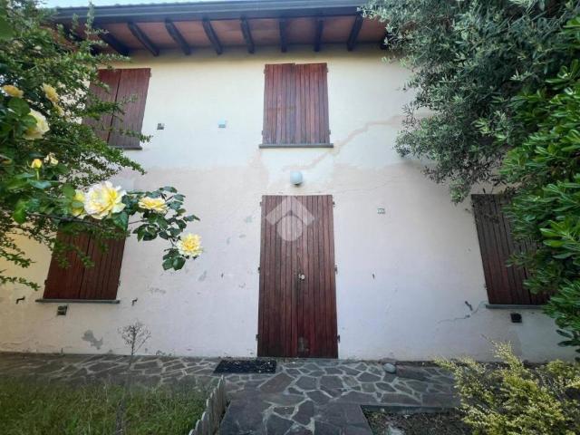 Villa Indipendente in vendita a Traversetolo, Reggio Emilia
