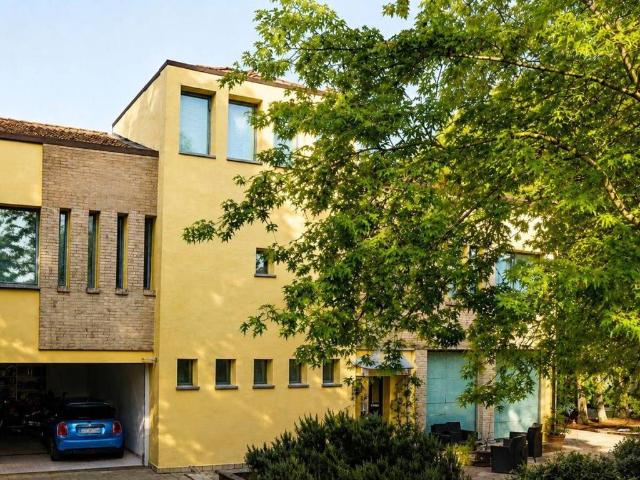Villa Indipendente in vendita a Traversetolo, Reggio Emilia