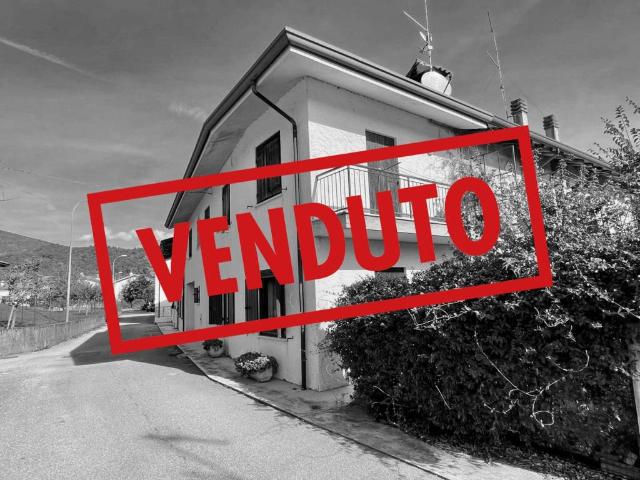 Villa Indipendente in vendita a Travesio, Friuli-Venezia Giulia