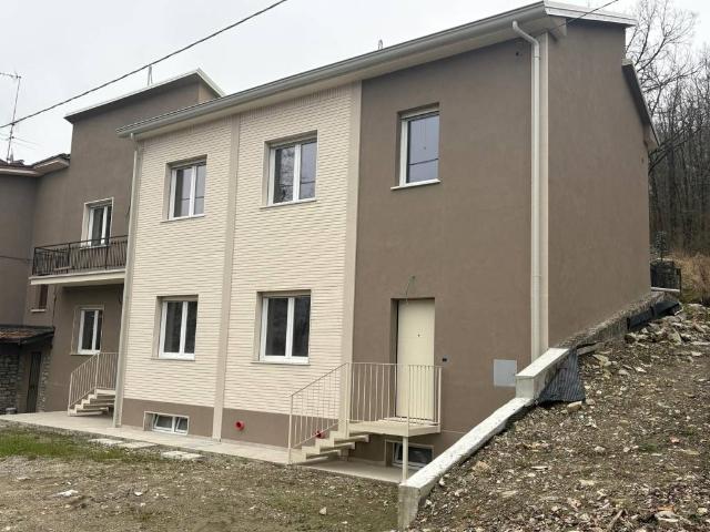 Villa Indipendente in vendita a Travo, Reggio Emilia