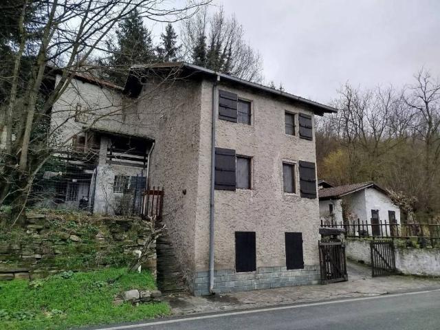 Villa Indipendente in vendita a Denavolo, Travo