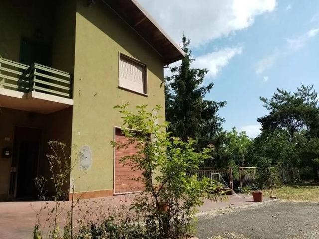 Villa Indipendente in vendita a Travo, Reggio Emilia