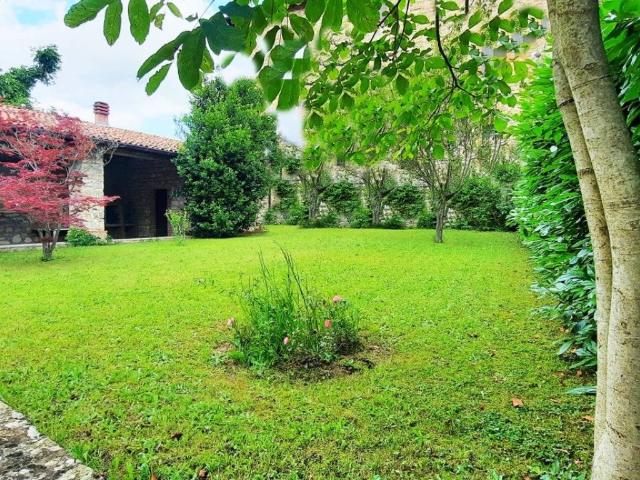 Villa Indipendente in vendita a Castello di Scrivellano, Travo